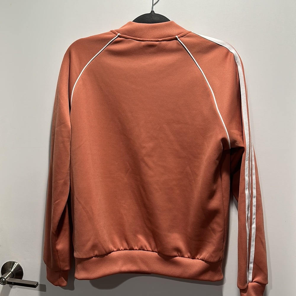 Jackets - Picture 6 of 7
